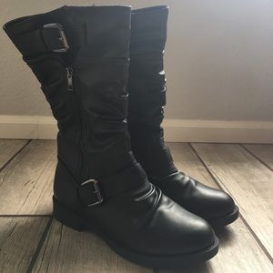 Black boots